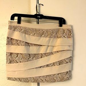 Bebe skirt size 4